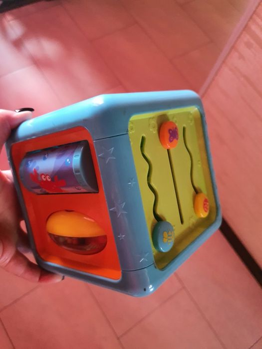 Игрушка Детская развивающая б/у