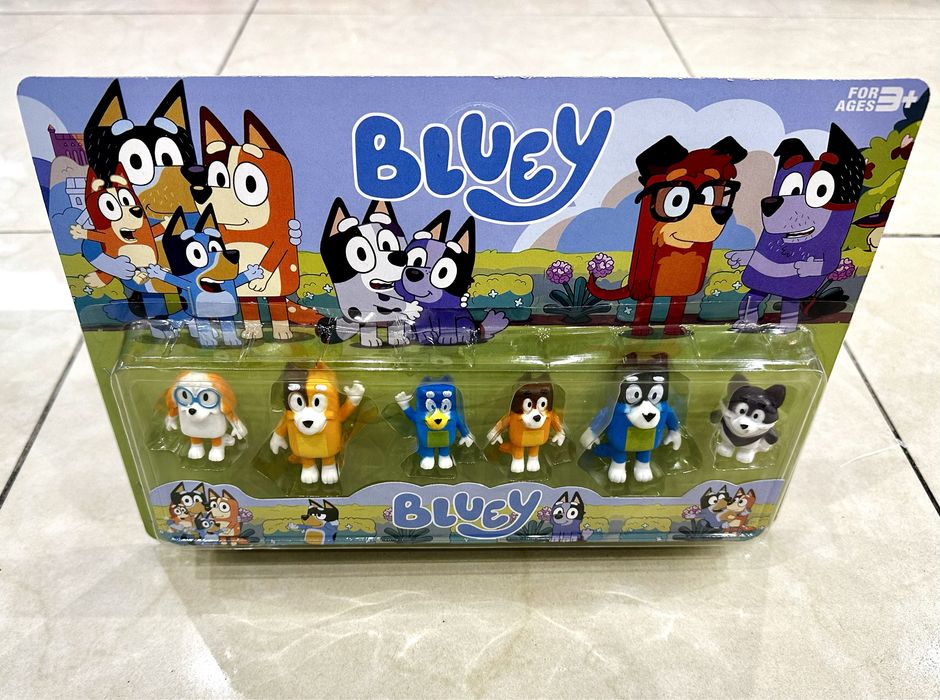 Блу фигури/Blue figuri