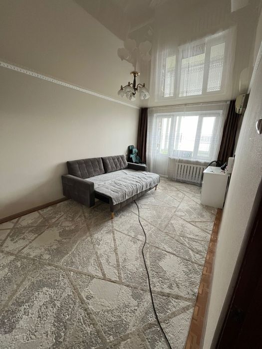 Продам квартиру в пяти этажном доме