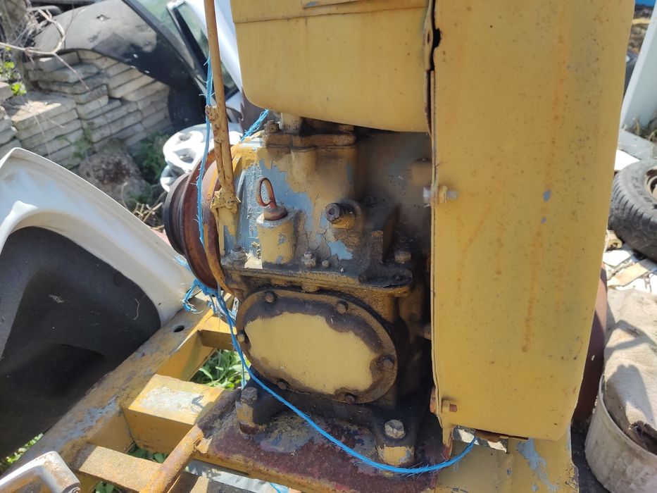 Машина за рязане на дърва