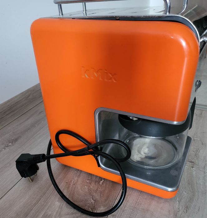 КАФЕМАШИНА ШВАРЦ - KENWOOD CMO27 Капацитет - 6ч Подгряване на готов