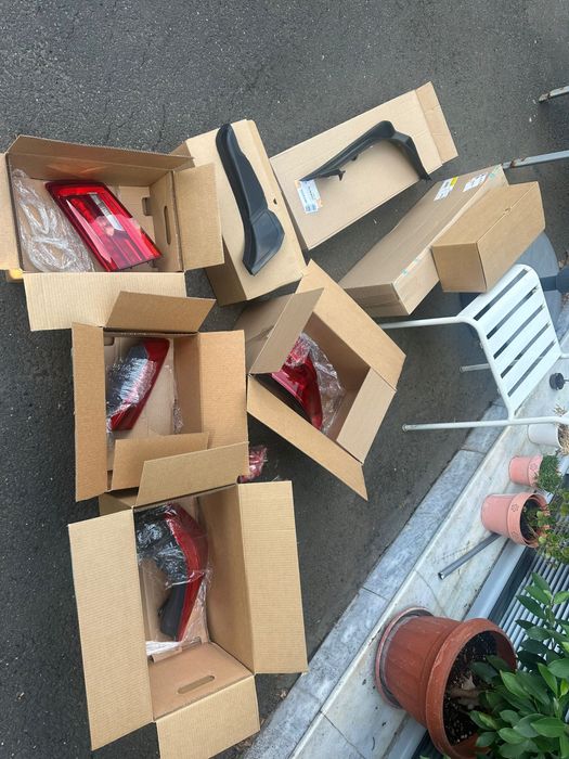 Оргинални фарове за BMW 5та серия седан F90