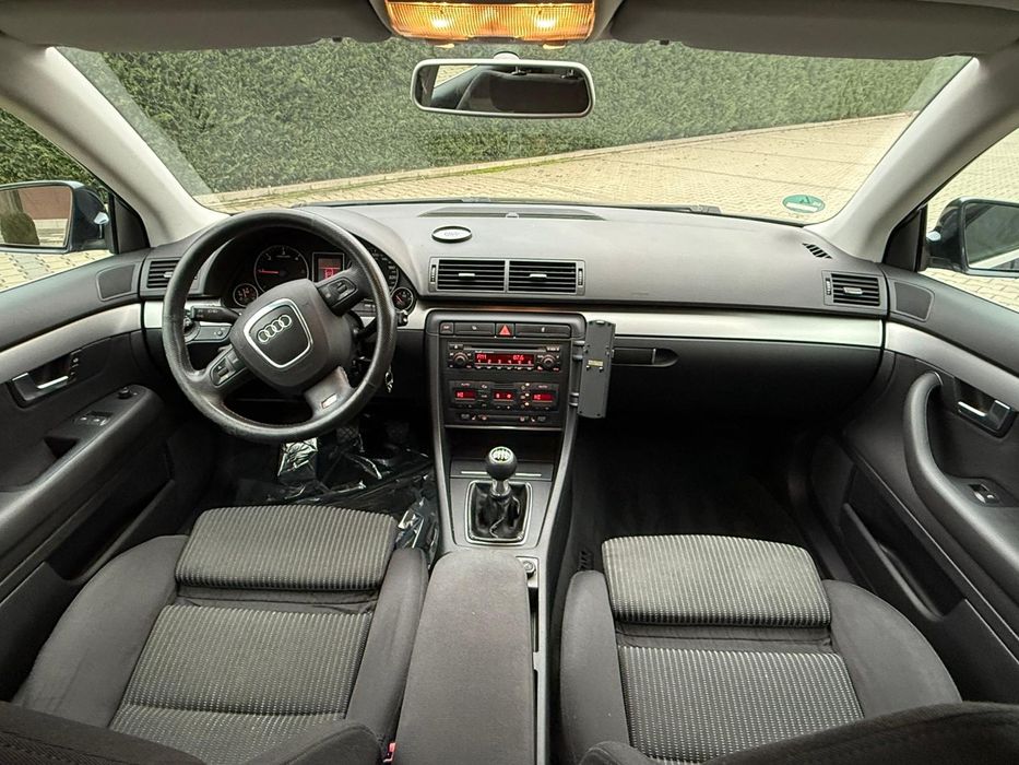 Audi A4 2.0d 140 cp Top km reali