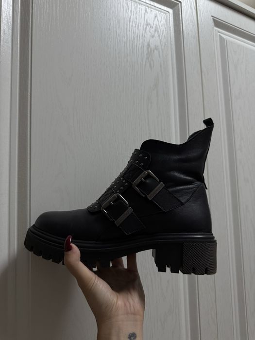 Зимние теплые сапожки