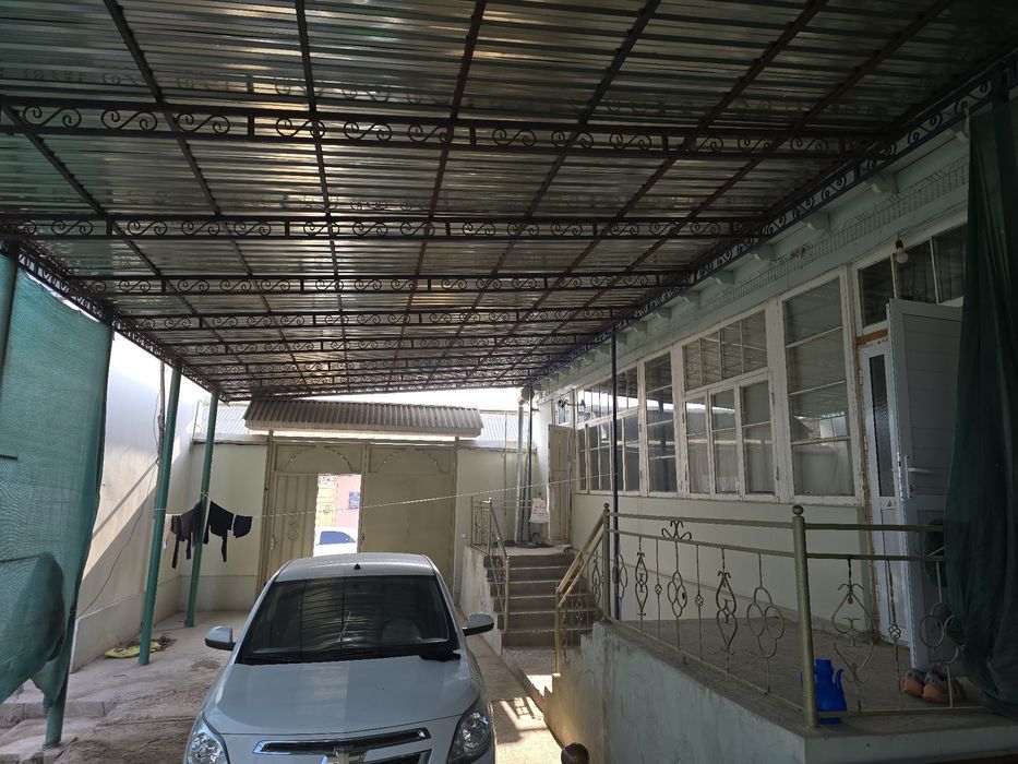 Шошилинч Тошкент вилояти Янгийўл туманида арзон ховли сотилади