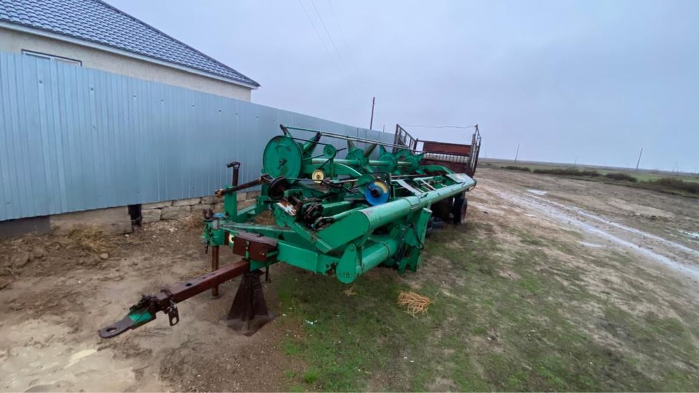 Жатка прицепнаяя