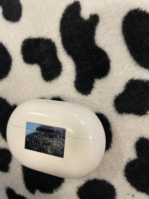 Casti Huawei FreeBuds Pro 4