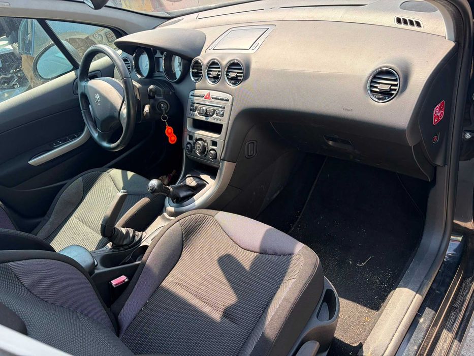 Dezmembrez Peugeot 308 SW Facelift 1.6 Vti 5FS 120 Cai Cutie 5 trepte Cod Culoare KTV an 2013
