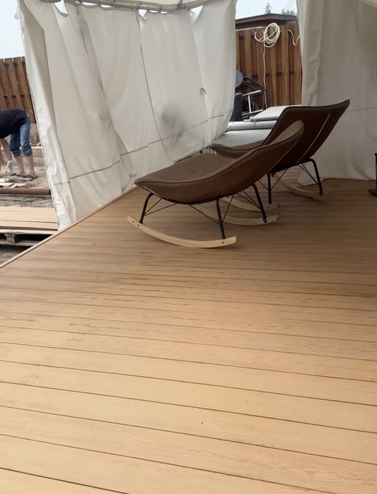 шатры (тенты) с каркасом,