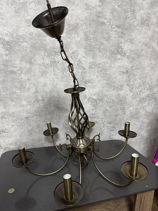 Продам люстру бронза на 5 ламп