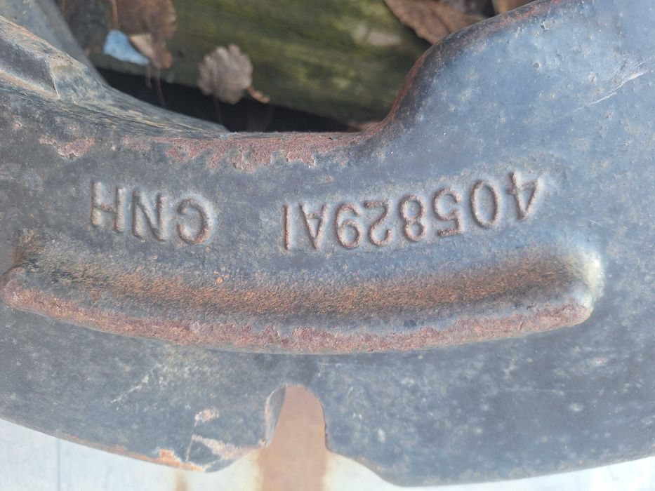 Vand contragreutati roti spate tractor