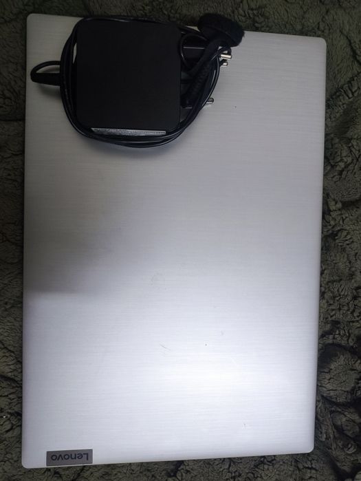 продам ноутбук для работы