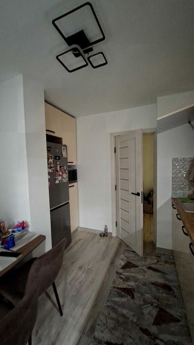 Apartament 3 camere, berceni, huedin