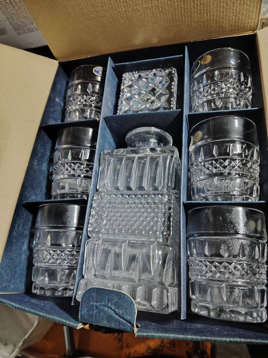 Set pahare cu sticla ptr tărie din cristal