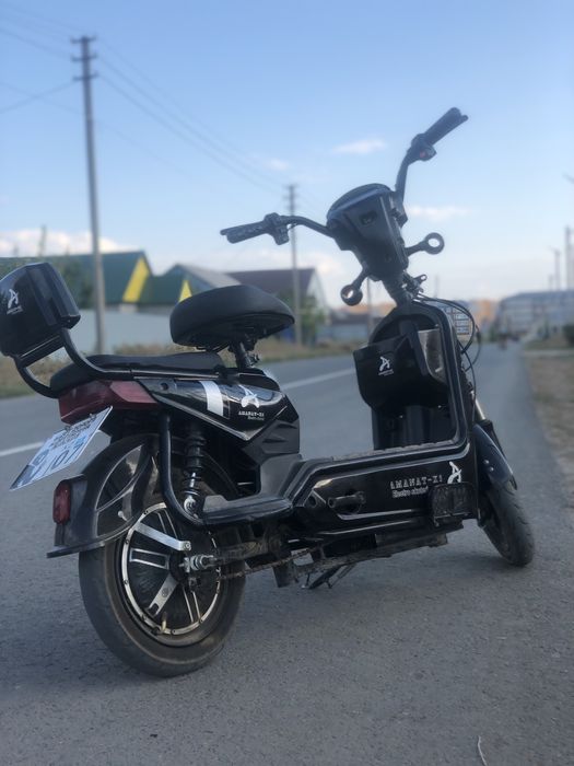 Электроскутер.