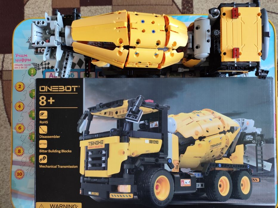 Продаётся конструктор Onebot