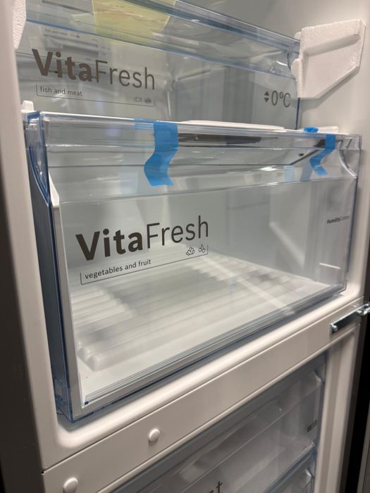 Combina frigorifica Bosch KGN39VLEB Seria 4