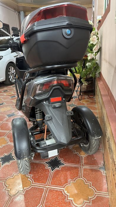 Электроскутер CAVALO 3 колеса, 60 км, пробег 1082 км