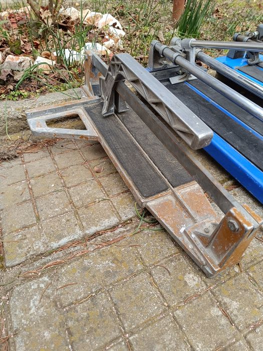 Машина за рязане на плочки