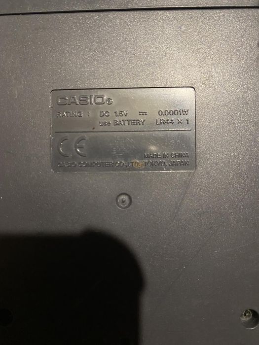 Калкулатор Casio FX-570W