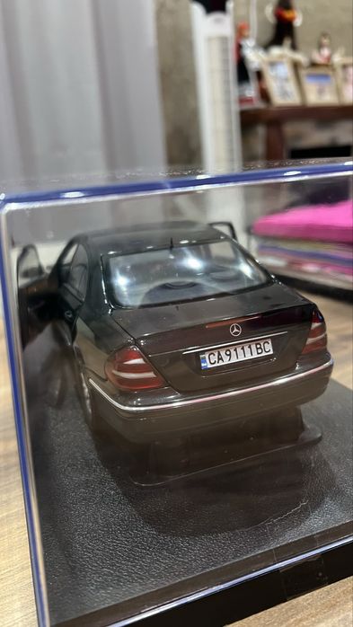 Макет на кола Мерцедес Е320 ,2005 г