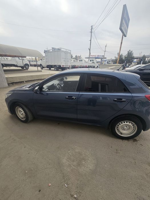 Kia rio 2018 хороший состояние