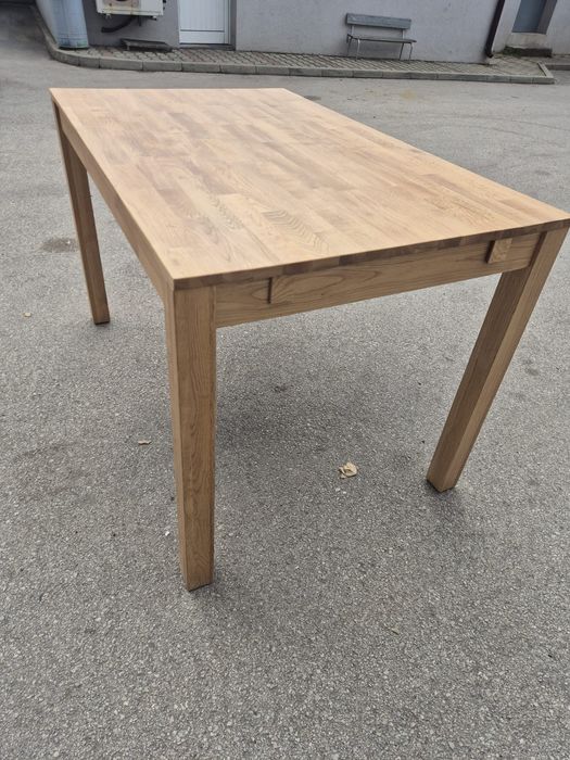 Трапезна маса Kave Home