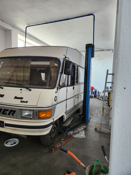 Vând vomobil hymmer