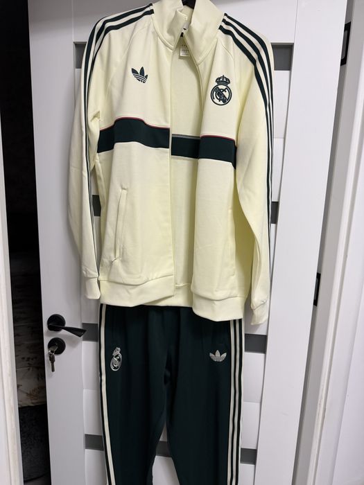 Trening adidas real madrid marimea L