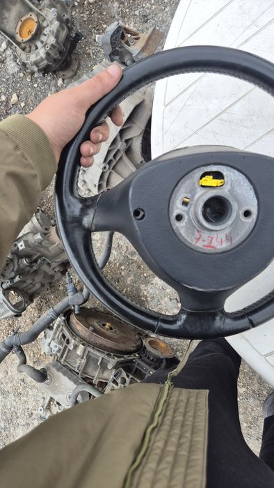 Оригинален Три лъчев Волан за Голф 4 Бора