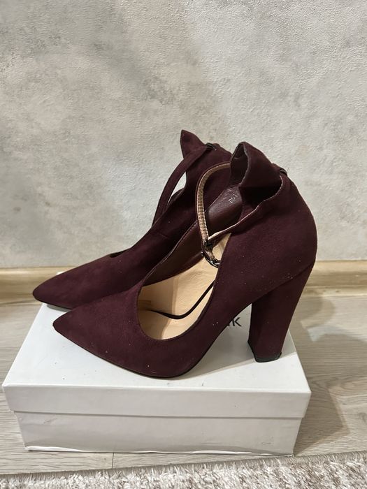 Продам туфли в идеальном состоянии