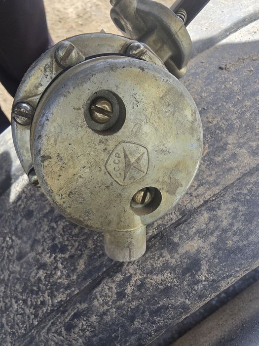 Продам бензонасос