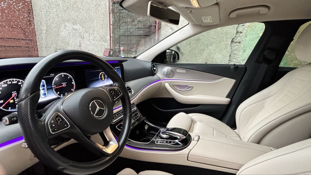 Mercedes E Class E220 AMG Line 194 cp W213