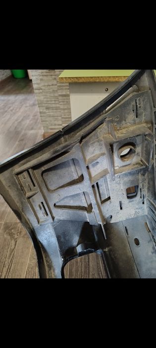 Передний бампер bmw e34 оригинал