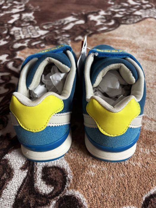 Adidasi Veer pentru copii