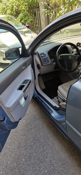 Vand  Volvo S40  in stare impecabila