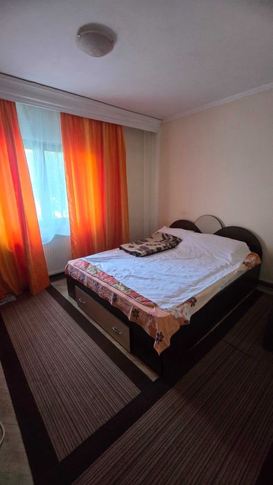 Apartament 2 camere decomandat, balcon 7,5 mp–Centru[deasupra 5 to go)