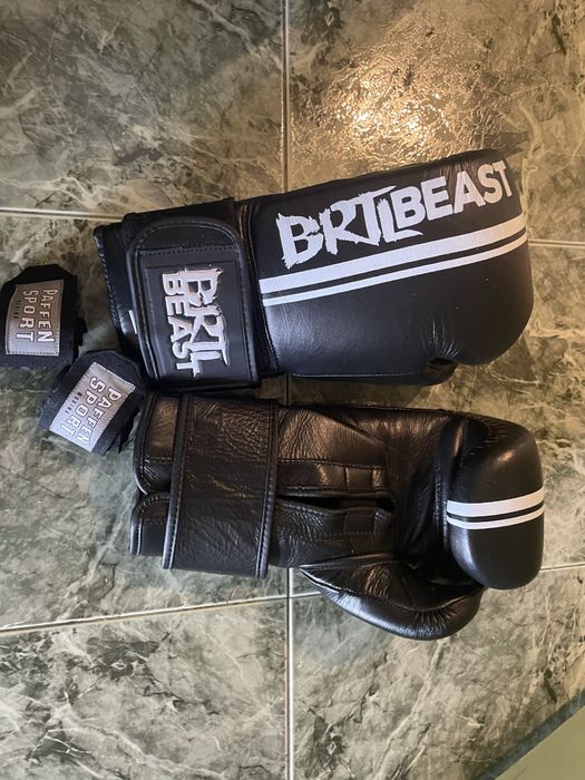 Боксови ръкавици Brutal Beast BR1 НОВИ