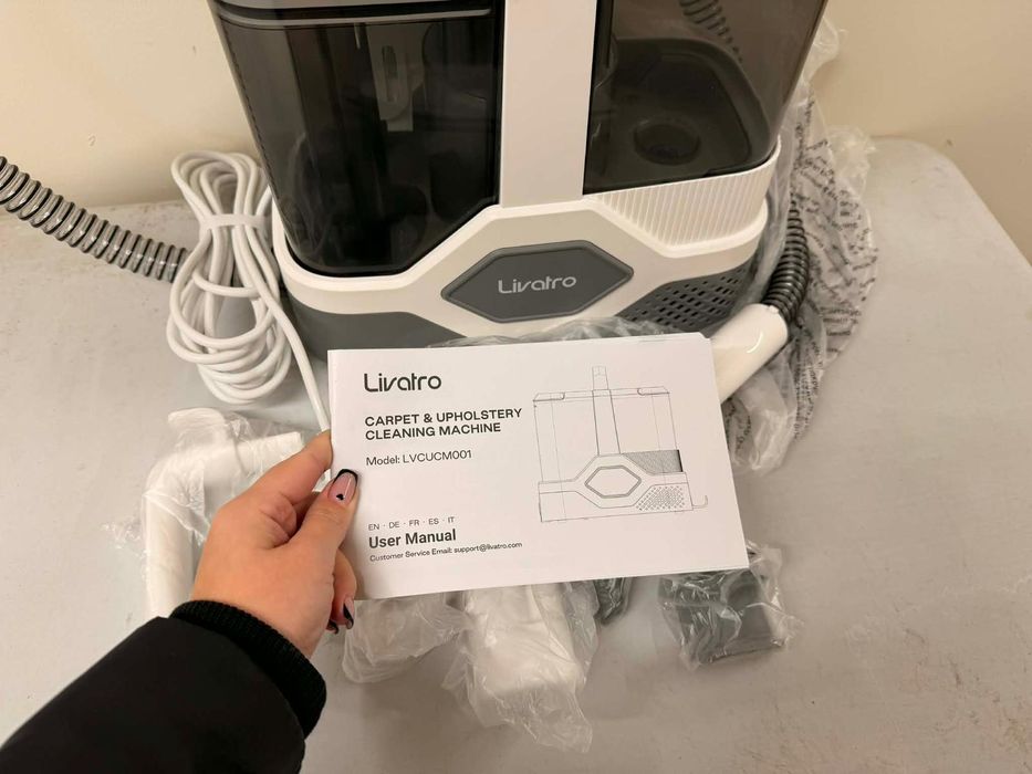 Mașina aspirator livatro