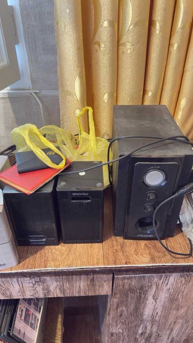 Сабвуфер Microlab M-528, б/у