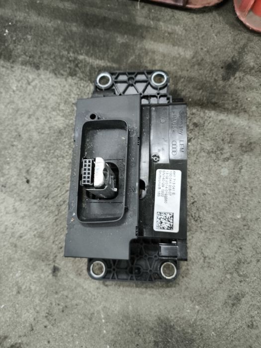 Селектор/избирач  за скорости за Audi A8 D4