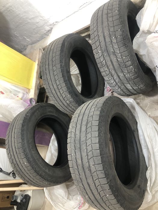 Шины Michelin X-Ice 265/60 R18.