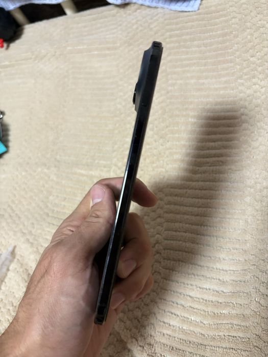 Продам айфон air 512gb black