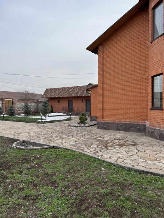 Коттедж для жилья