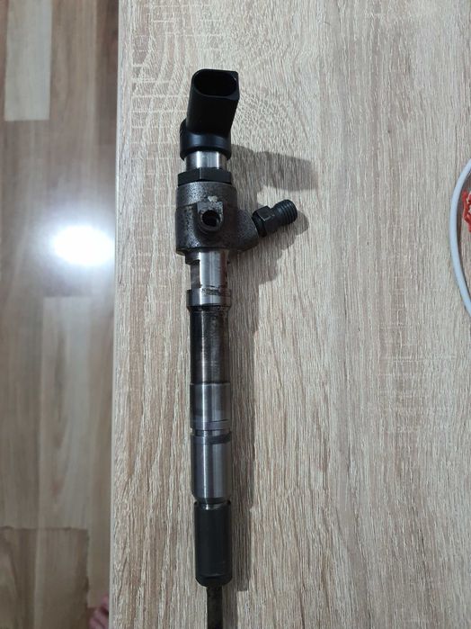 Injector Volkswagen Jetta/Passat Golf 1.6 Cayc