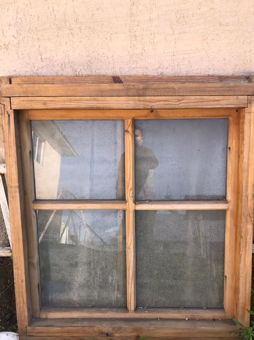 Ағаштан жасалған терезелер