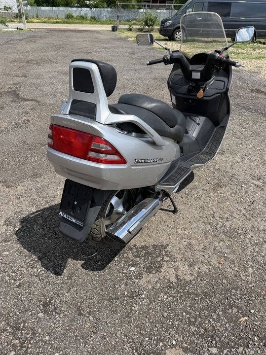 Suzuki burgman 400