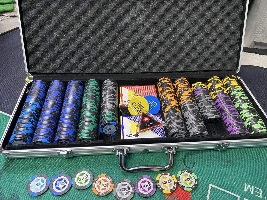 Покерный набор с ковриком
