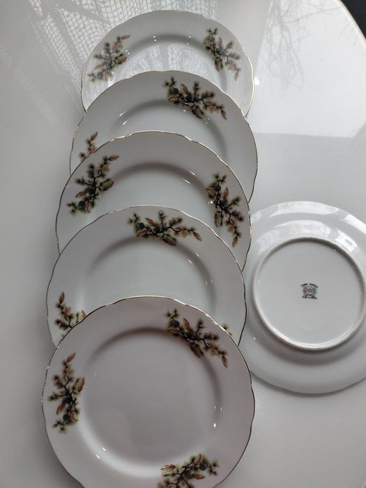 Тарелки Япония фарфор,ветки сосны