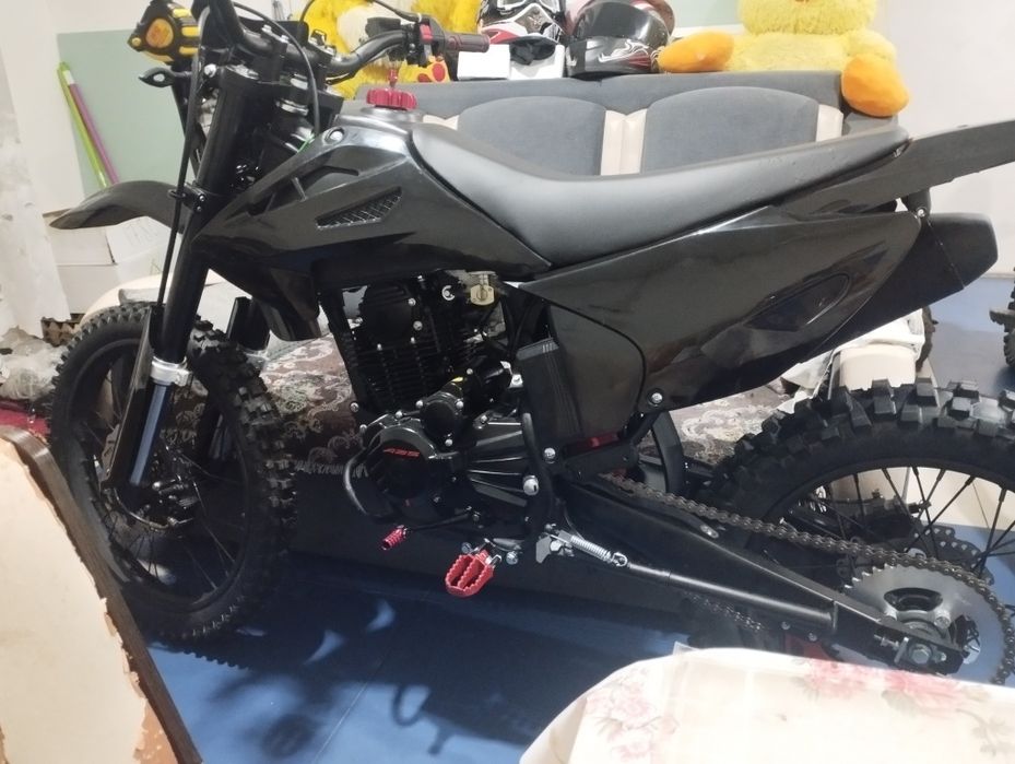 Мотоцикл  эндуро